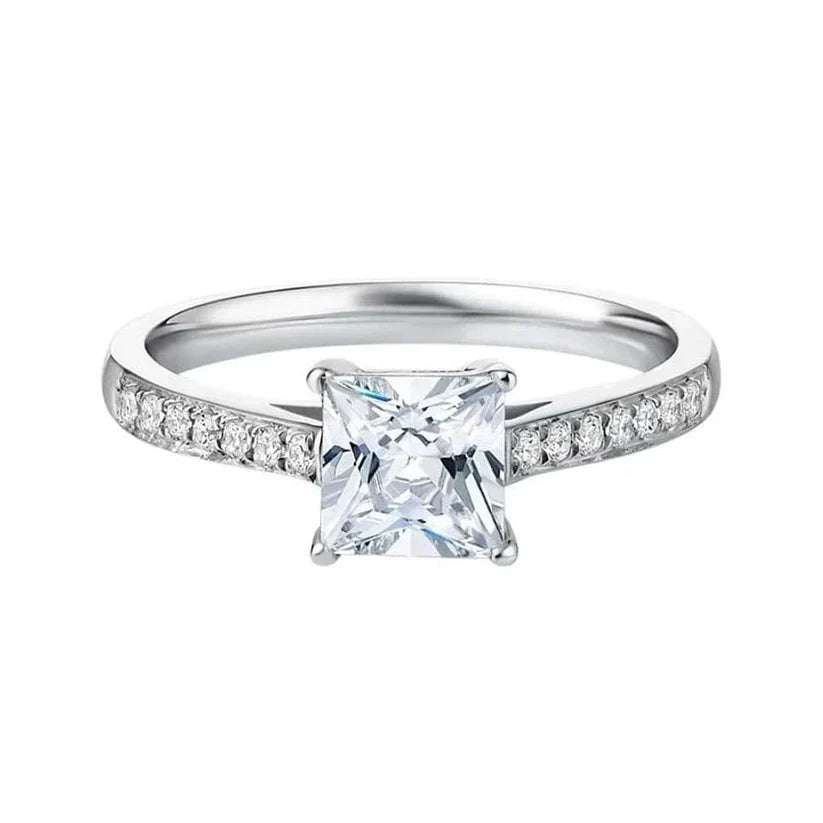 Leontina Gualtieri Ring | White Gold