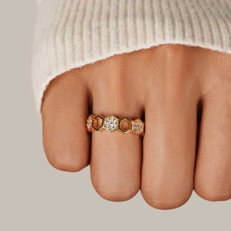 Crystal Honeycomb Ring | Gold